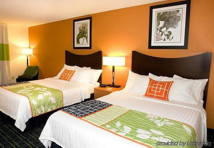 Fairfield Inn by Marriott Richmond New Paris Exterior foto